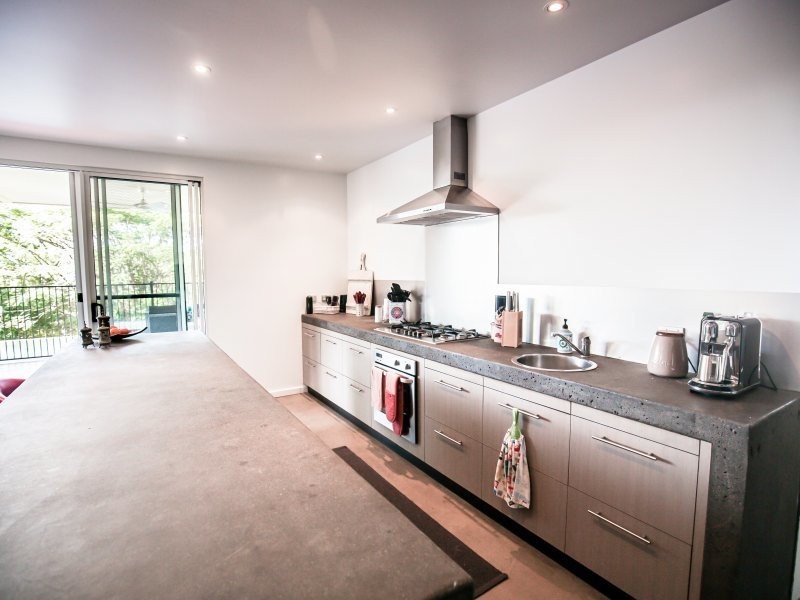 45 Cutten St, Bingil Bay QLD 4852