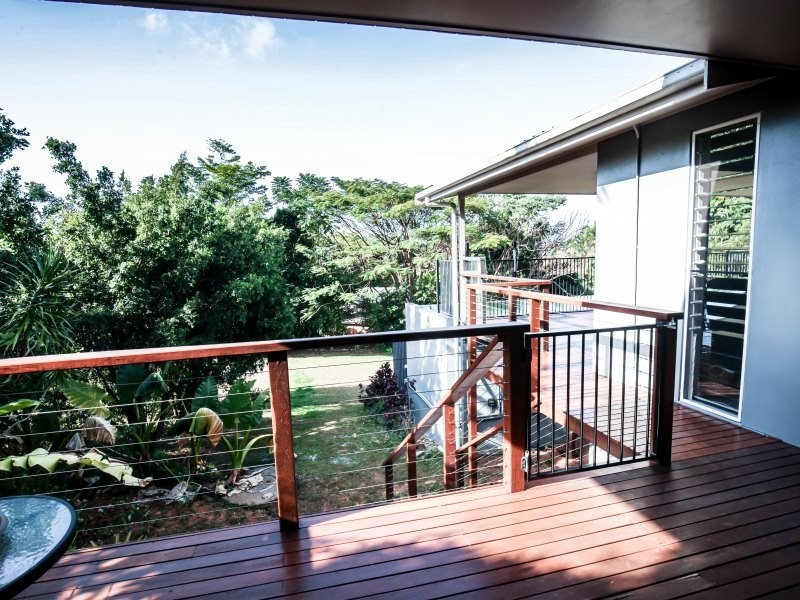45 Cutten St, Bingil Bay QLD 4852