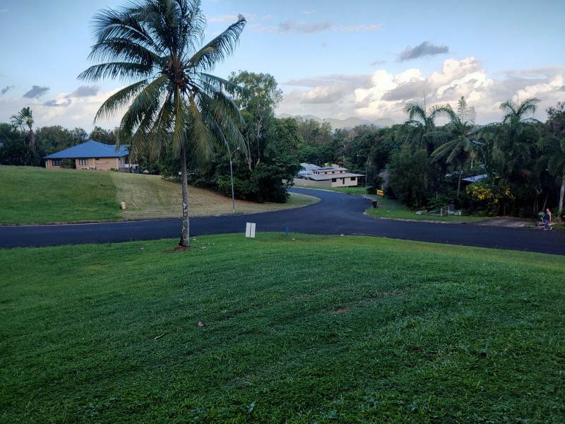 1 Carrington Dr, Wongaling Beach QLD 4852