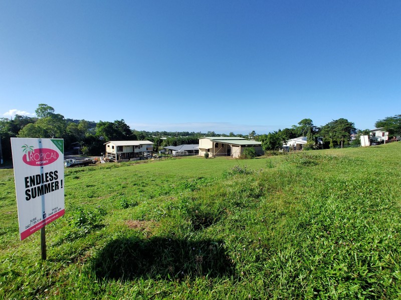 10 Riverside Tce, South Mission Beach QLD 4852