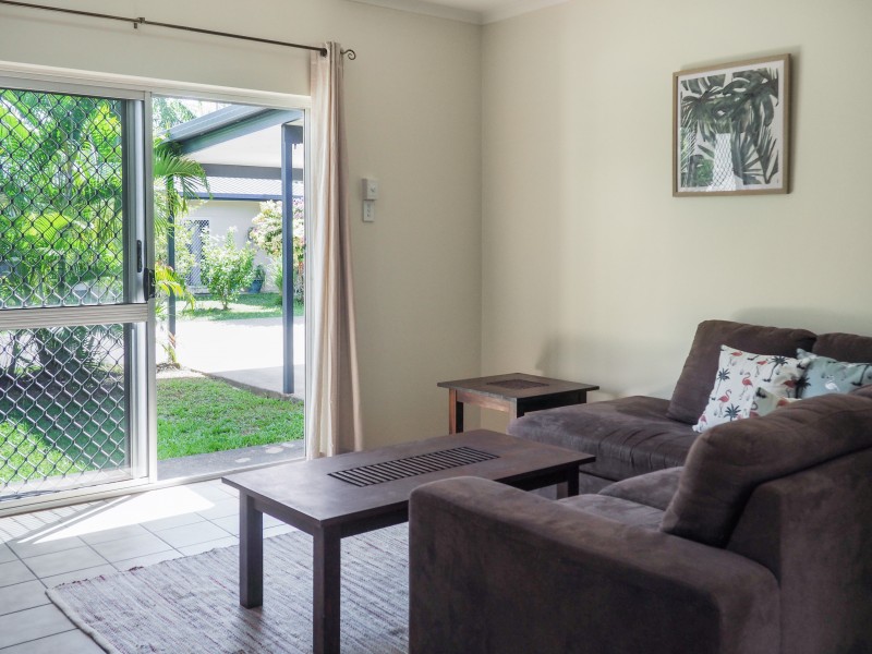 Unit 2/16 Wongaling Beach Rd, Wongaling Beach QLD 4852