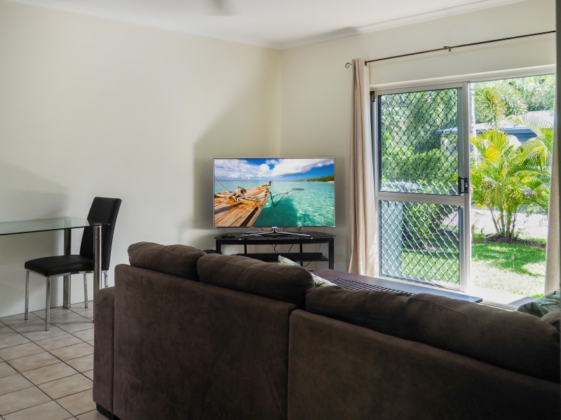 Unit 2/16 Wongaling Beach Rd, Wongaling Beach QLD 4852
