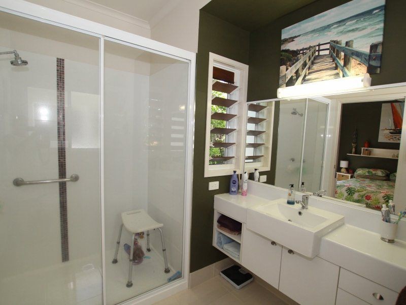 1/1 Seaview Court, Wongaling Beach QLD 4852