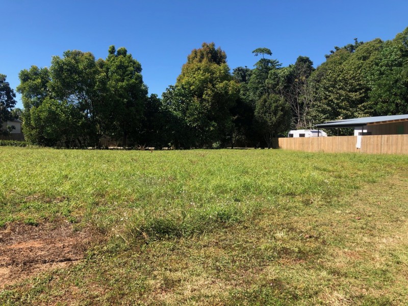 9 Lani Cl, Mission Beach QLD 4852