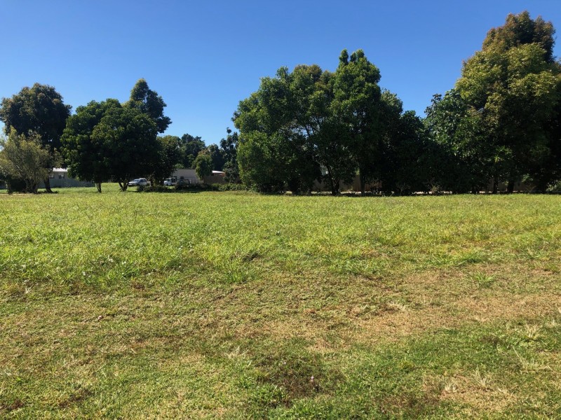 9 Lani Cl, Mission Beach QLD 4852