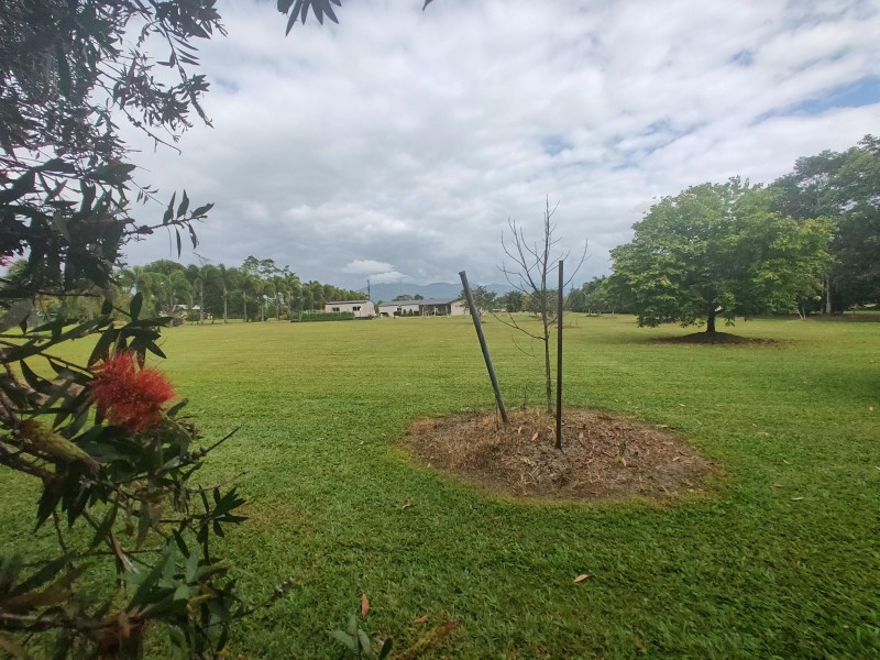 13 Merryburn Dr, Merryburn QLD 4854