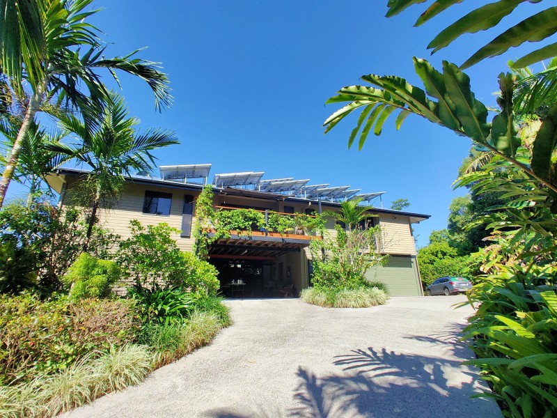 50 Rockingham Cl, Wongaling Beach QLD 4852