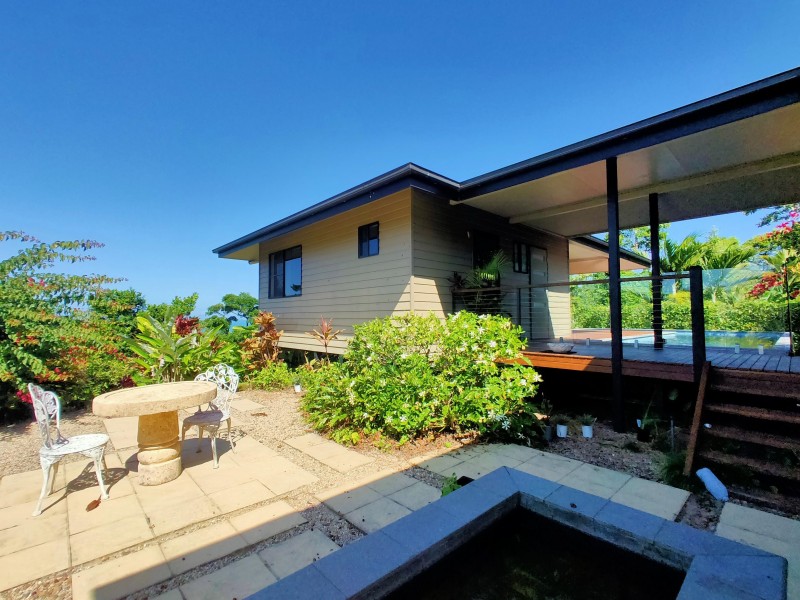 50 Rockingham Cl, Wongaling Beach QLD 4852