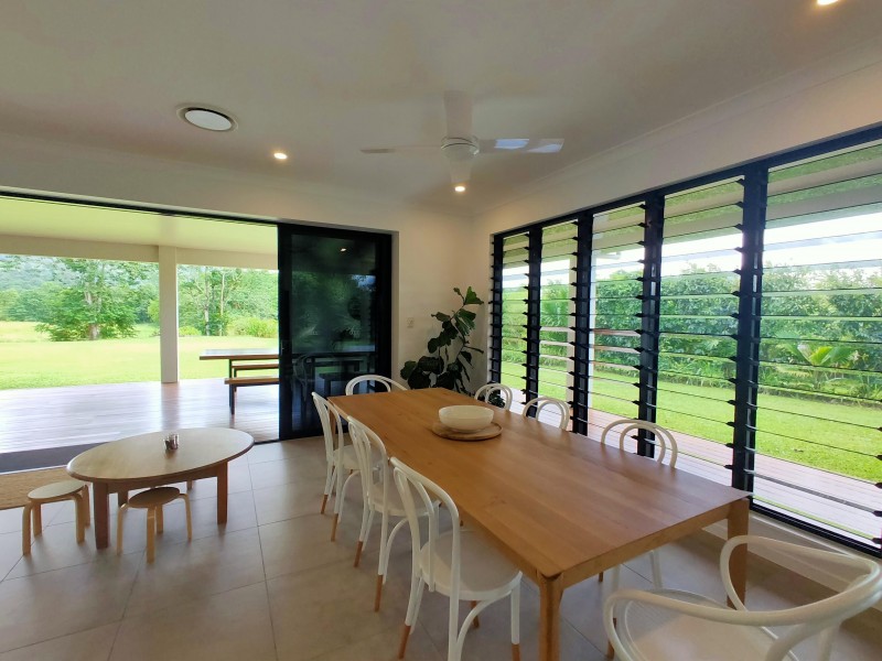 1445 Old Tully Rd, Maadi QLD 4855