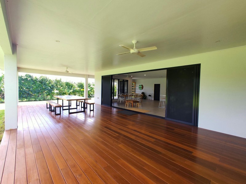 1445 Old Tully Rd, Maadi QLD 4855