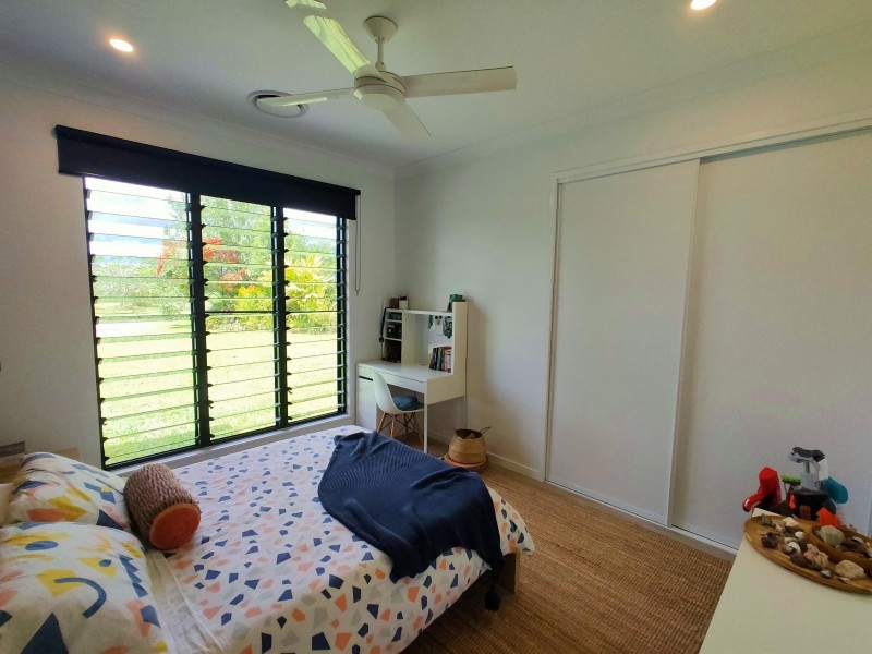 1445 Old Tully Rd, Maadi QLD 4855