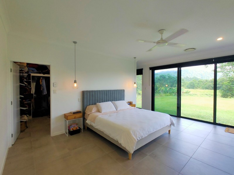 1445 Old Tully Rd, Maadi QLD 4855