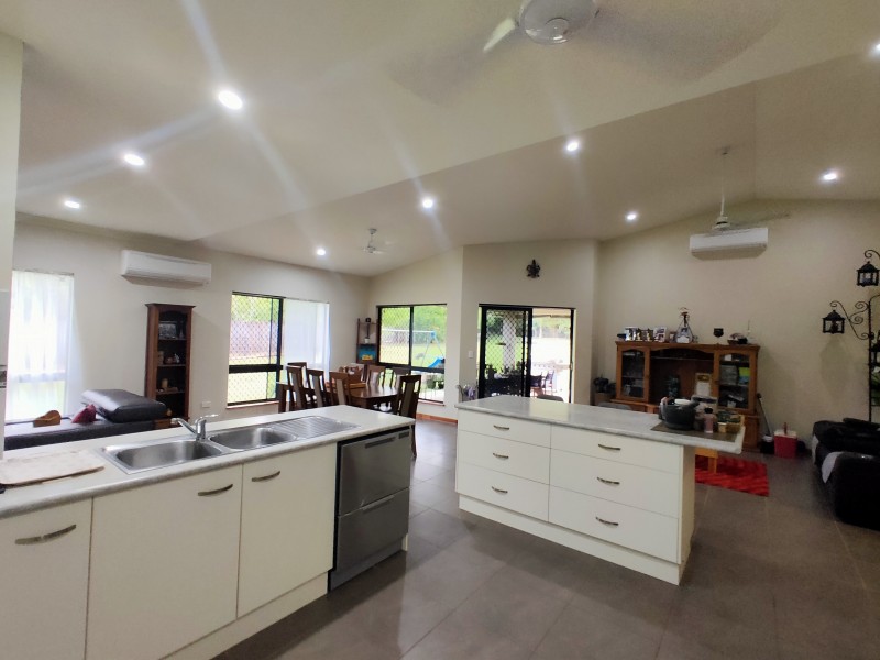 12 Sanctuary Cres, Wongaling Beach QLD 4852