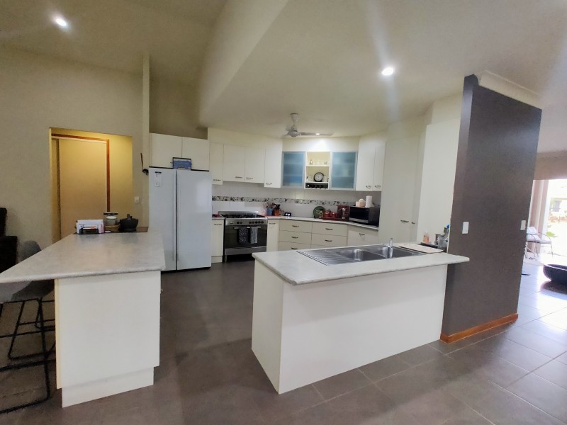 12 Sanctuary Cres, Wongaling Beach QLD 4852