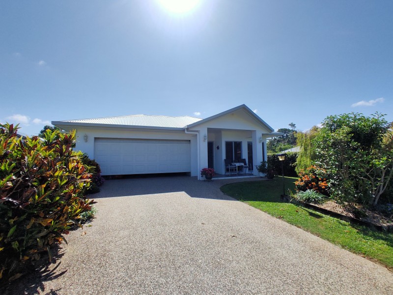 6 Nivosa Ct, Mission Beach QLD 4852