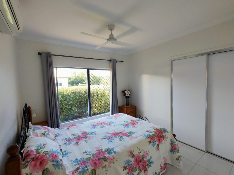 6 Nivosa Ct, Mission Beach QLD 4852