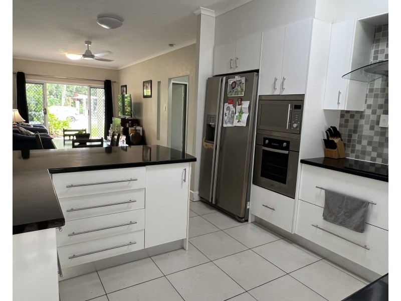 2/163 Reid Road, Wongaling Beach QLD 4852
