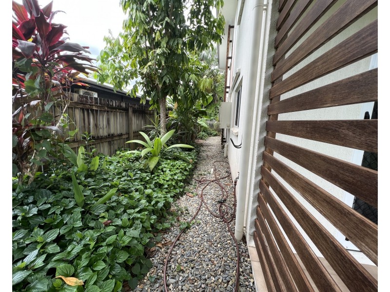 2/163 Reid Road, Wongaling Beach QLD 4852