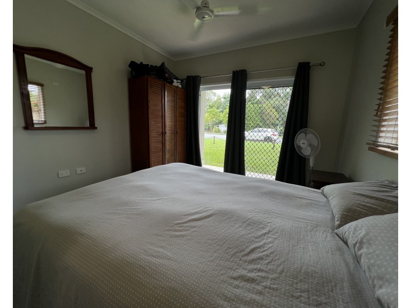 2/163 Reid Road, Wongaling Beach QLD 4852