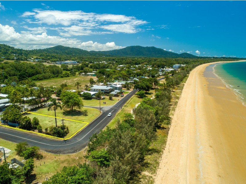 1 Banfield Parade, Wongaling Beach QLD 4852