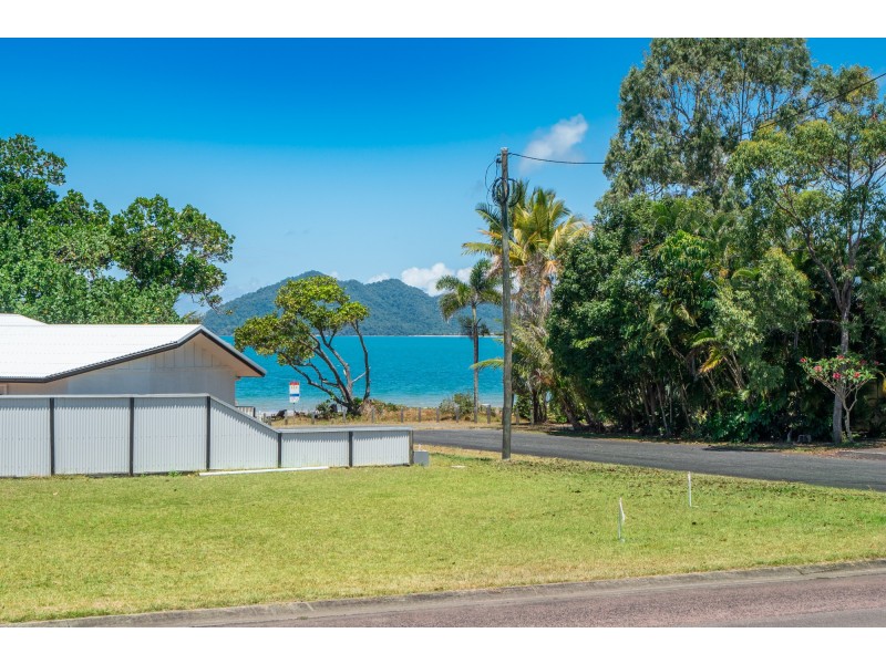 103 Reid Rd, Wongaling Beach QLD 4852