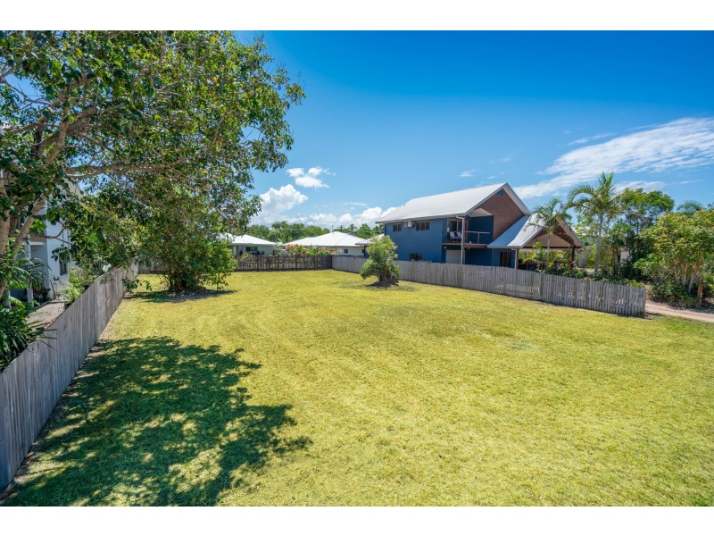 103 Reid Rd, Wongaling Beach QLD 4852