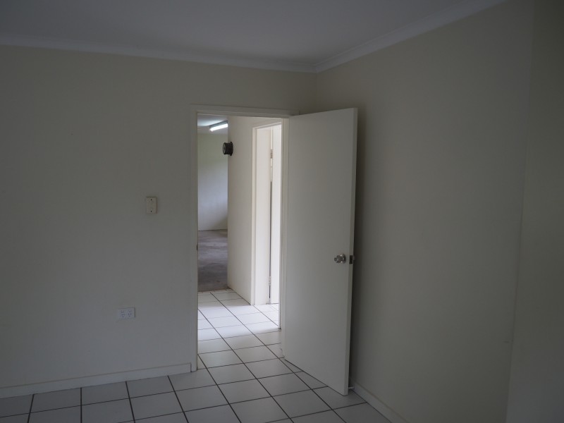 25 Seafarer Street, South Mission Beach QLD 4852