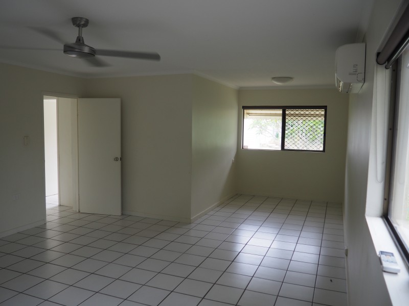 25 Seafarer Street, South Mission Beach QLD 4852