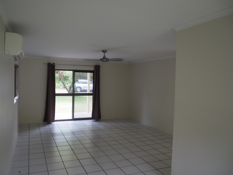 25 Seafarer Street, South Mission Beach QLD 4852