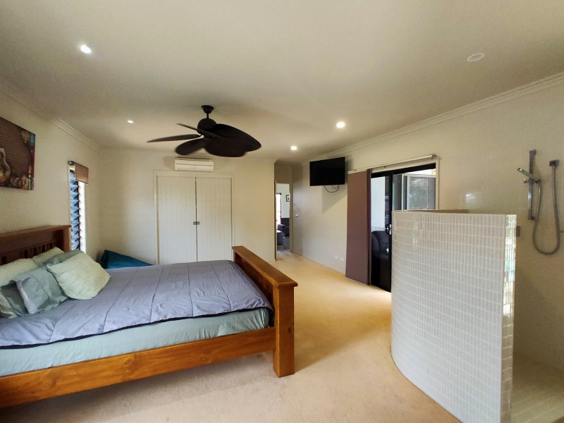 40 Conch St, Mission Beach QLD 4852