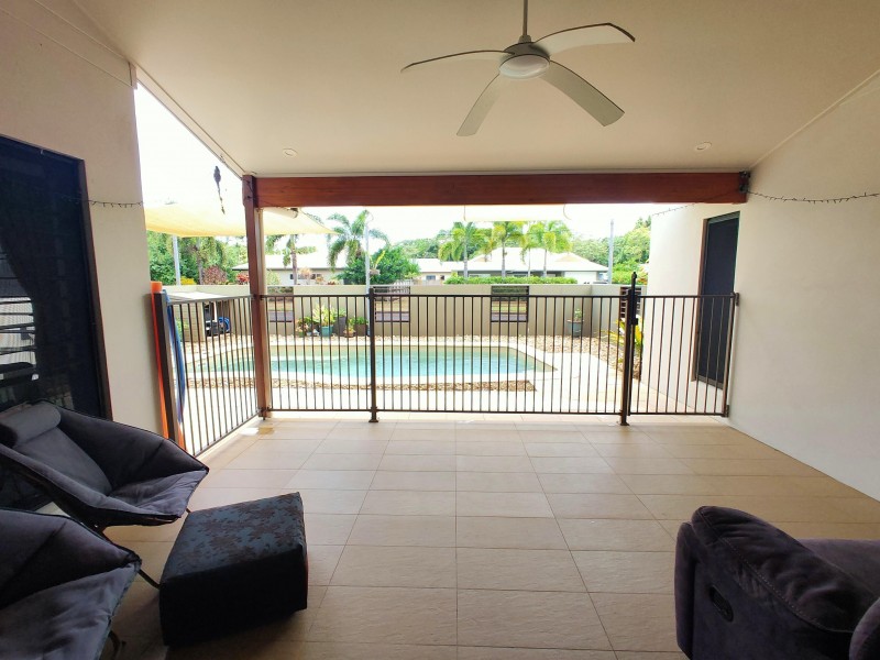40 Conch St, Mission Beach QLD 4852
