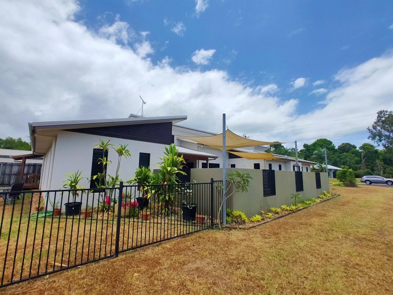 40 Conch St, Mission Beach QLD 4852