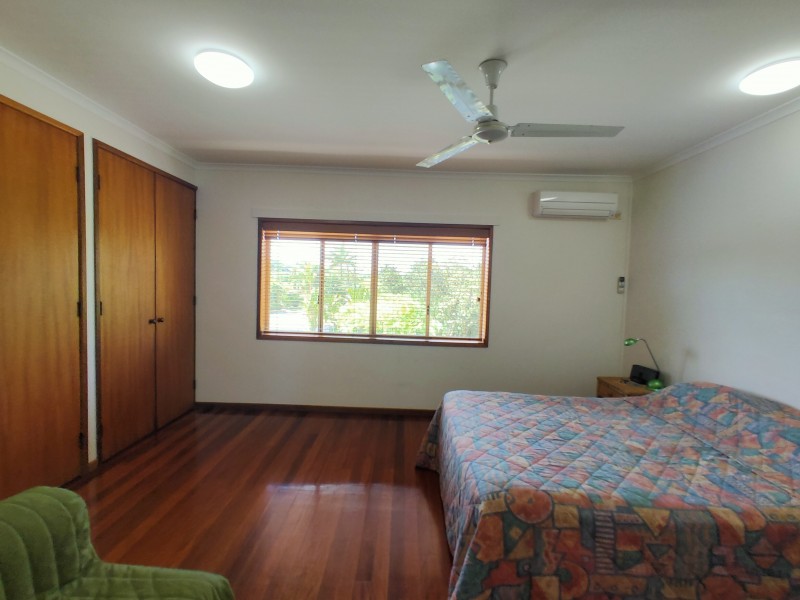 42 Mitchell St, South Mission Beach QLD 4852