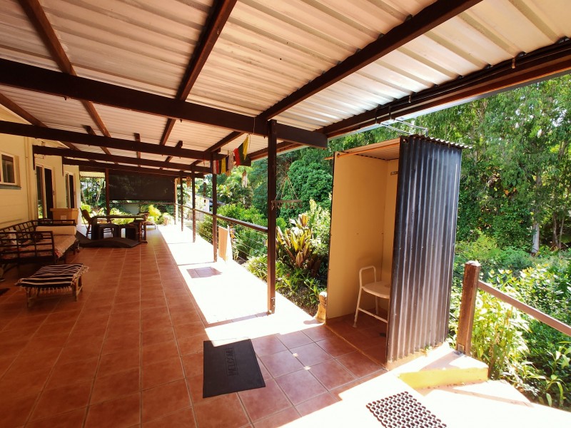 8 Dunkalli Crescent, Wongaling Beach QLD 4852