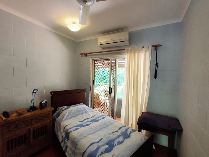 8 Dunkalli Crescent, Wongaling Beach QLD 4852
