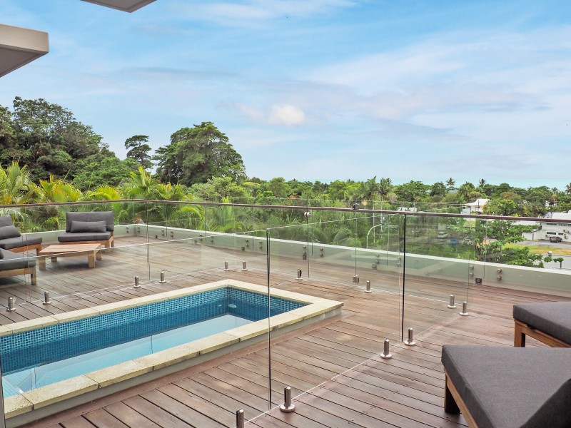 5/2 Coonanglebah Cl, Mission Beach QLD 4852