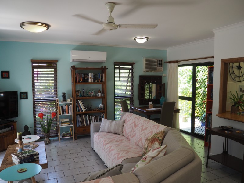 3 Wildsoet St, Wongaling Beach QLD 4852