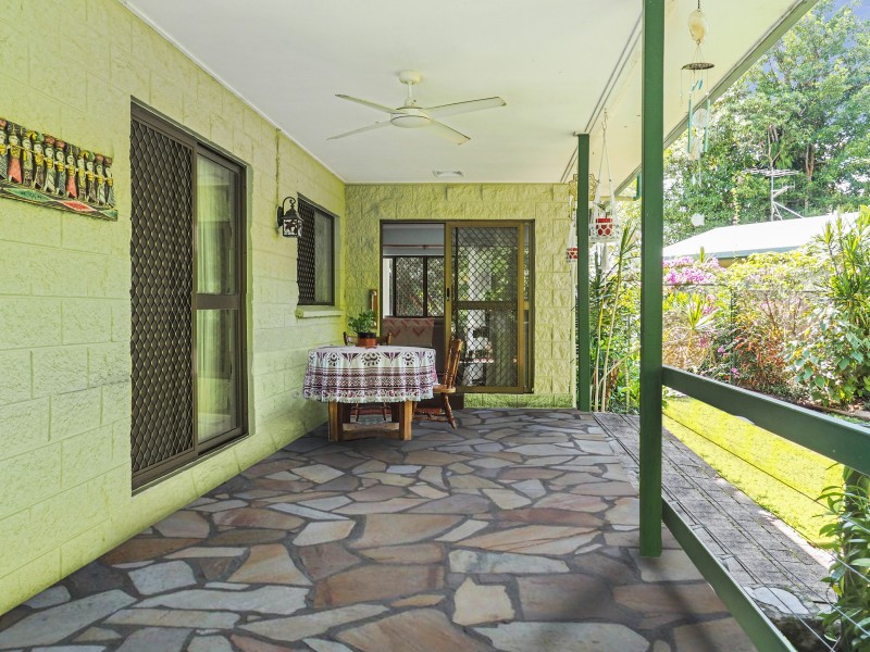 3 Wildsoet St, Wongaling Beach QLD 4852