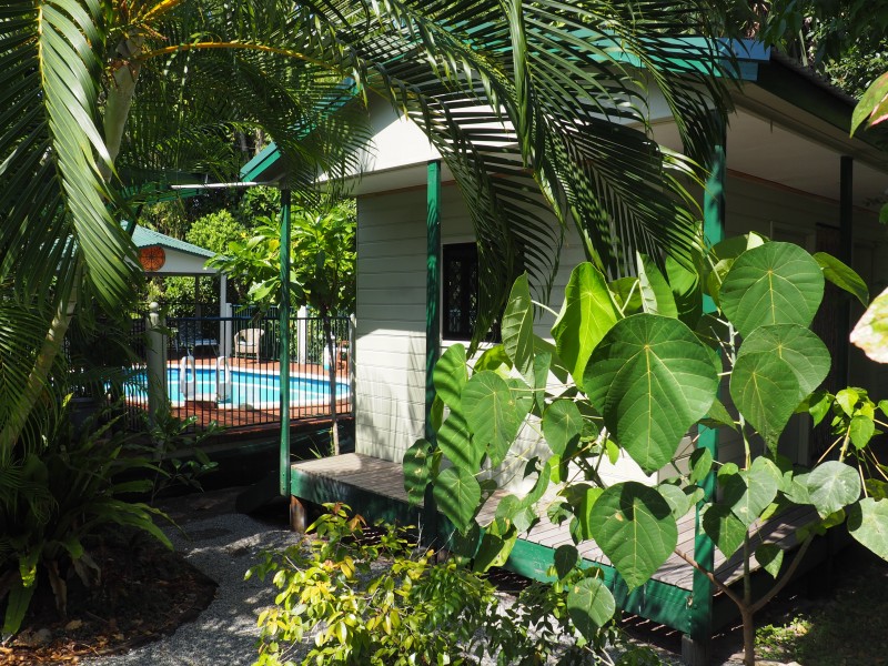 3 Wildsoet St, Wongaling Beach QLD 4852