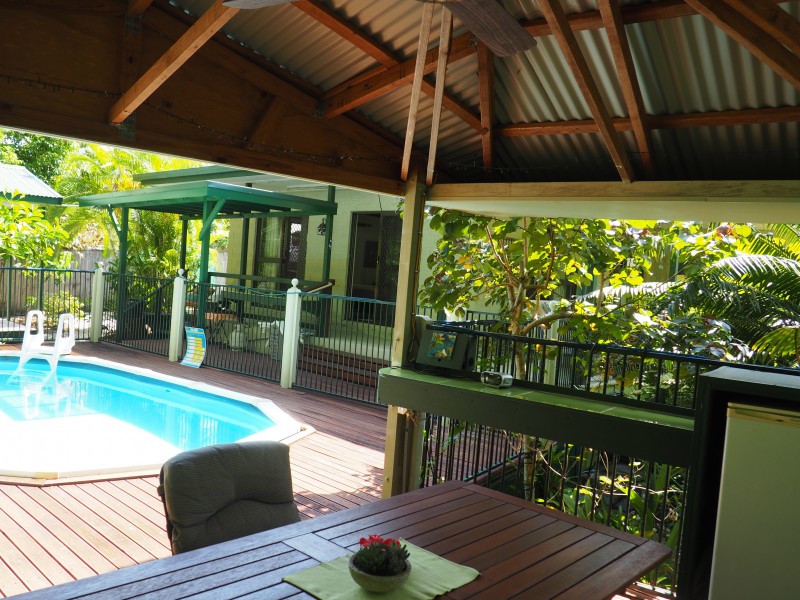 3 Wildsoet St, Wongaling Beach QLD 4852