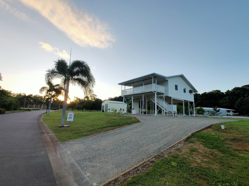 10 Casuarina Cres, Mission Beach QLD 4852