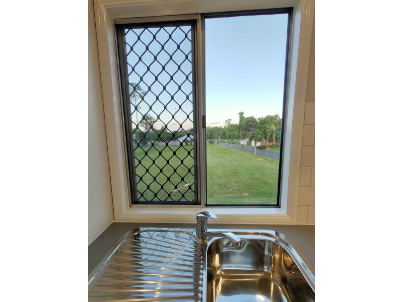 10 Casuarina Cres, Mission Beach QLD 4852