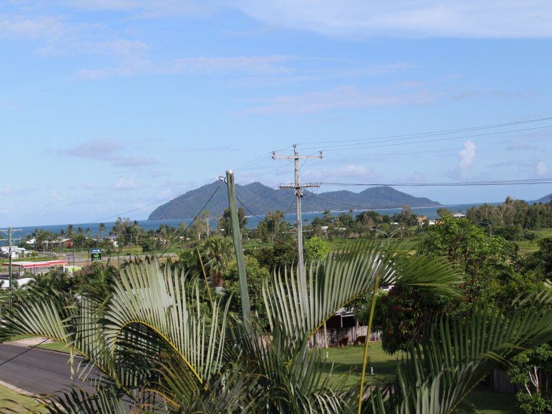 14 Giufre Crescent, Wongaling Beach QLD 4852