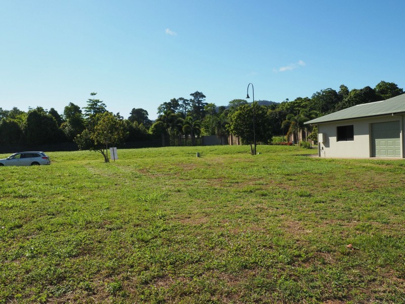 3 Lani Close, Mission Beach QLD 4852