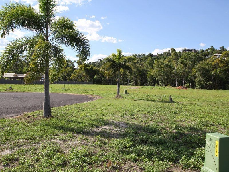 22 Midshipman Street, South Mission Beach QLD 4852