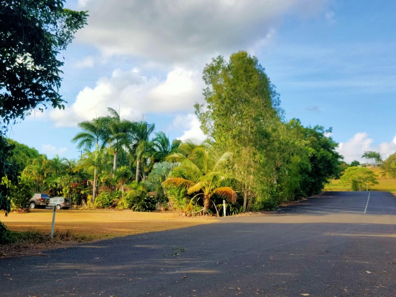 32 North Hull Rd, Carmoo QLD 4852