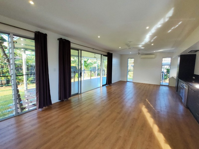 19 Rise Cres, Mission Beach QLD 4852