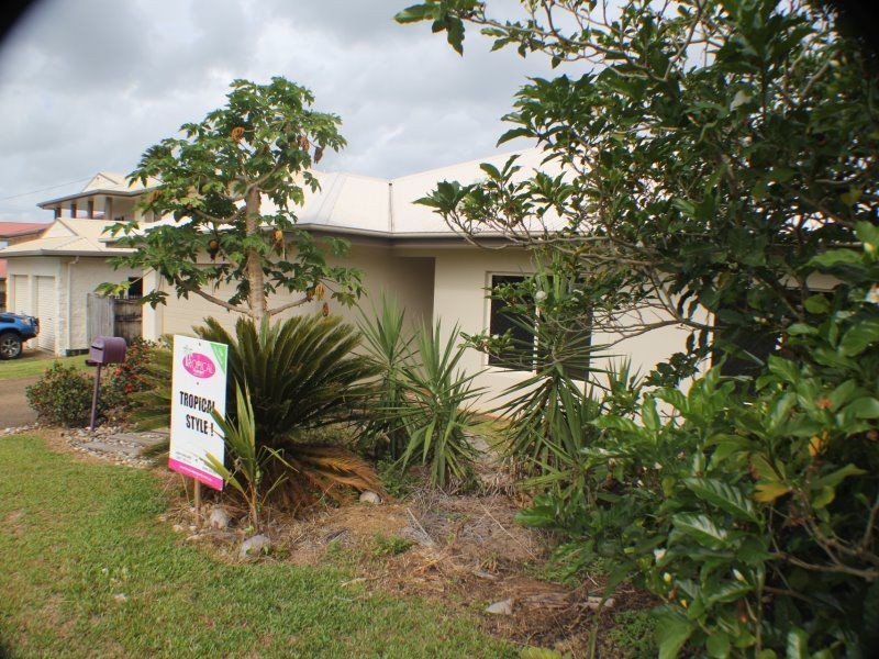 12 Jessie Lane, South Mission Beach QLD 4852