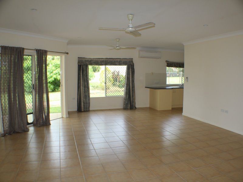 12 Jessie Lane, South Mission Beach QLD 4852