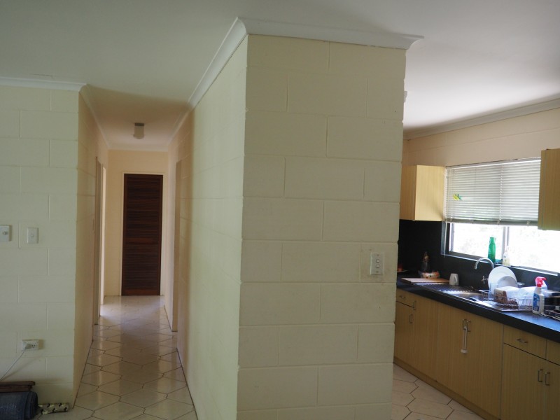 37 Kwila St, Wongaling Beach QLD 4852